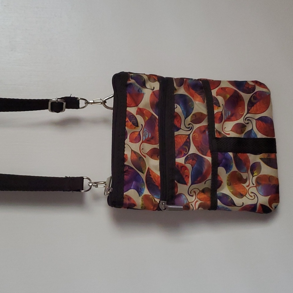 Shoulder small bag